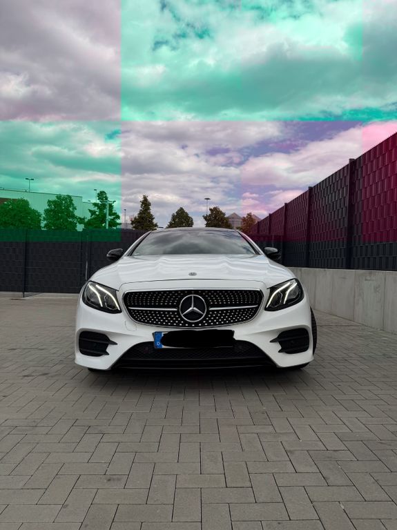 Image of Mercedes-Benz E 220