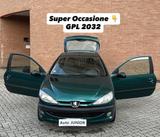 Peugeot 206 1.1 3p. XR - Peugeot 206: Grün