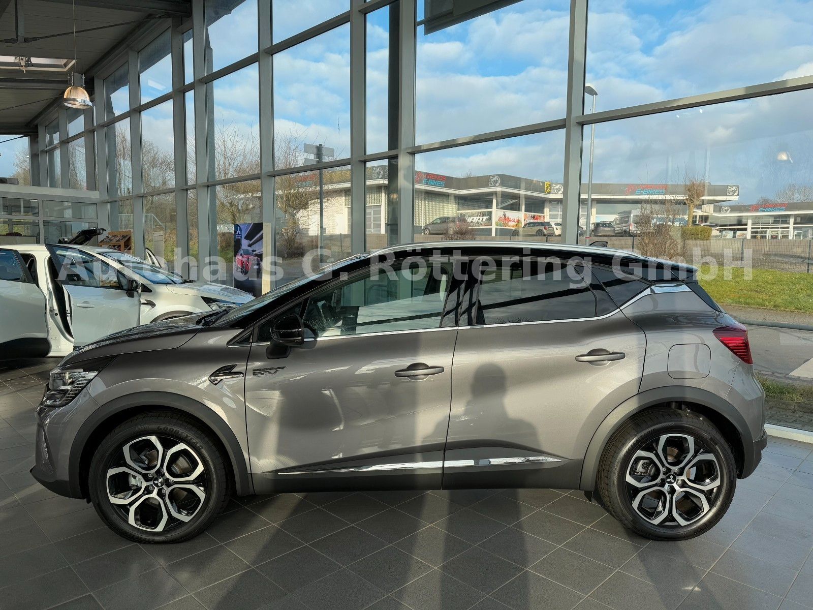 Fahrzeugabbildung Mitsubishi ASX 1.6 Intro Edition PHEV +LED+RFK+NAVI+SHZ+