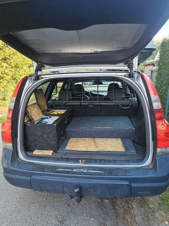 Volvo XC70