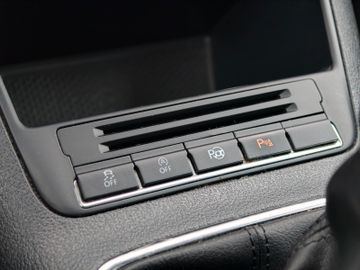 Volkswagen Tiguan - 12