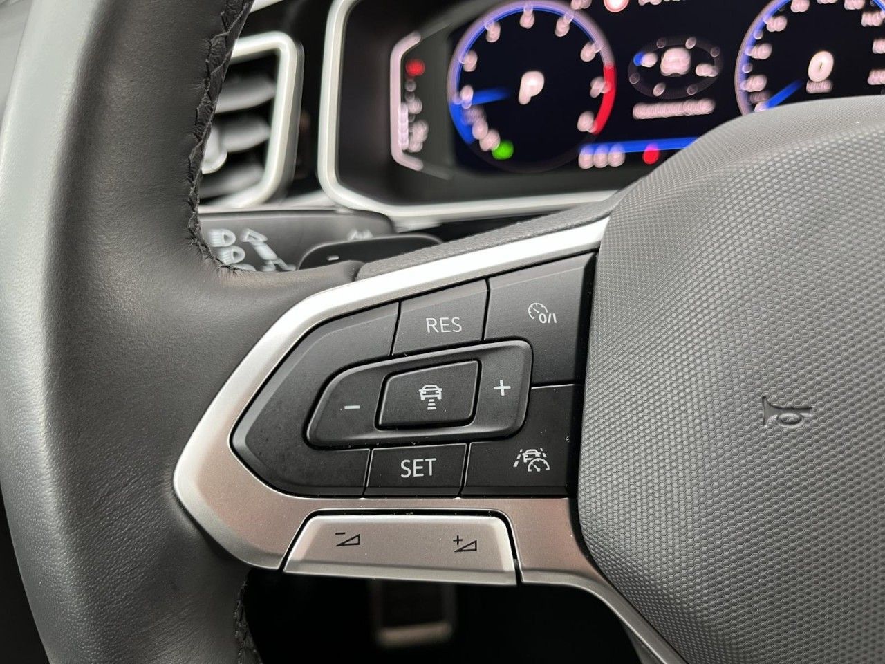 Volkswagen T-Roc - Bild 14