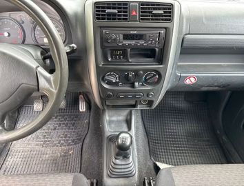 Suzuki Jimny - 12