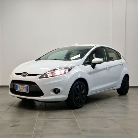 Ford Fiesta 1.2 82 CV 5 porte Titanium