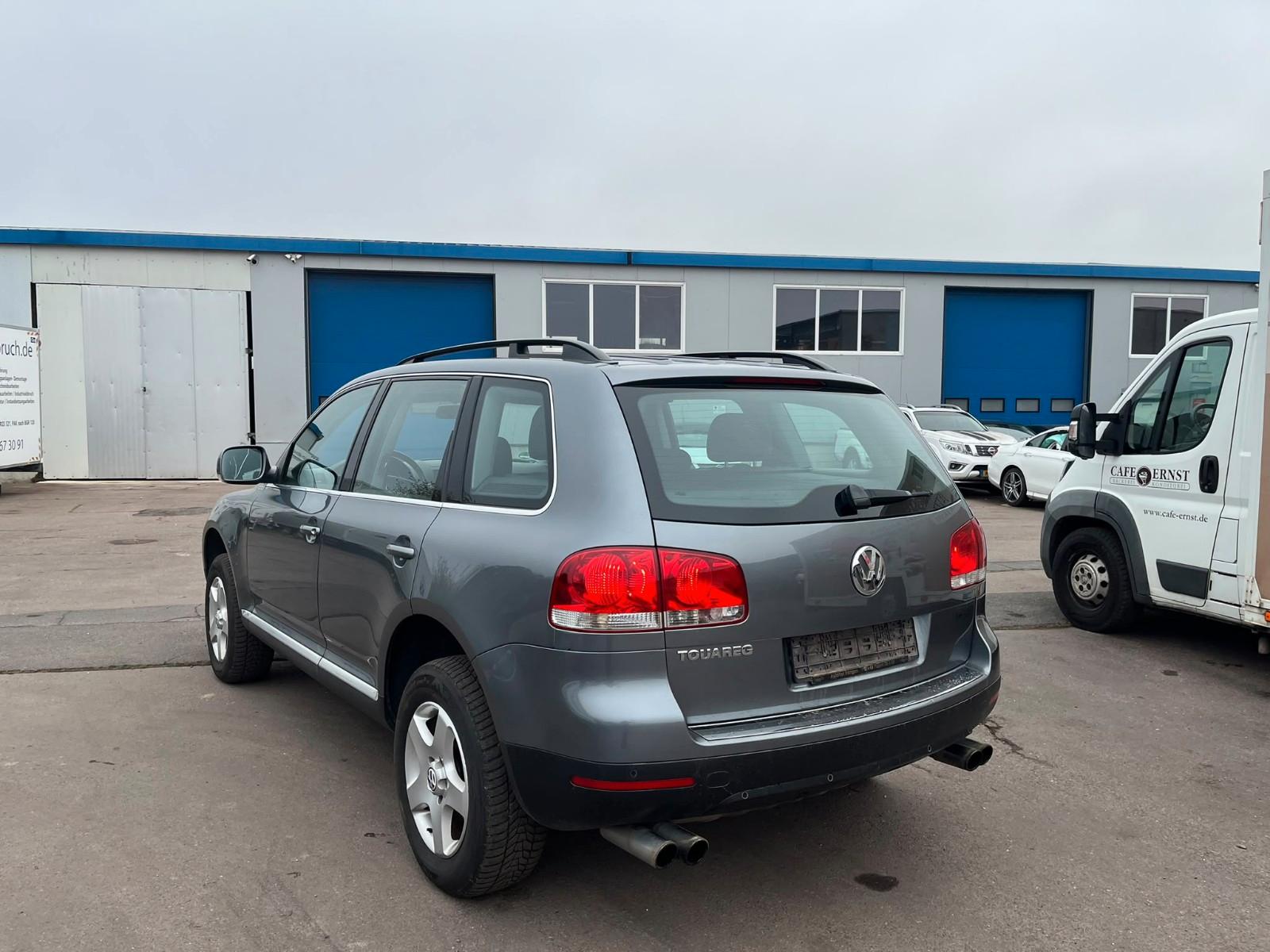 Volkswagen Touareg 2004 — photo 6