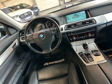BMW 740 d xDrive *HeadUP*KomfortSitze*Vollauss.*