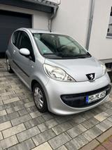 Peugeot 107 - gebrauchte Peugeot 107 aus dem Jahr 2006