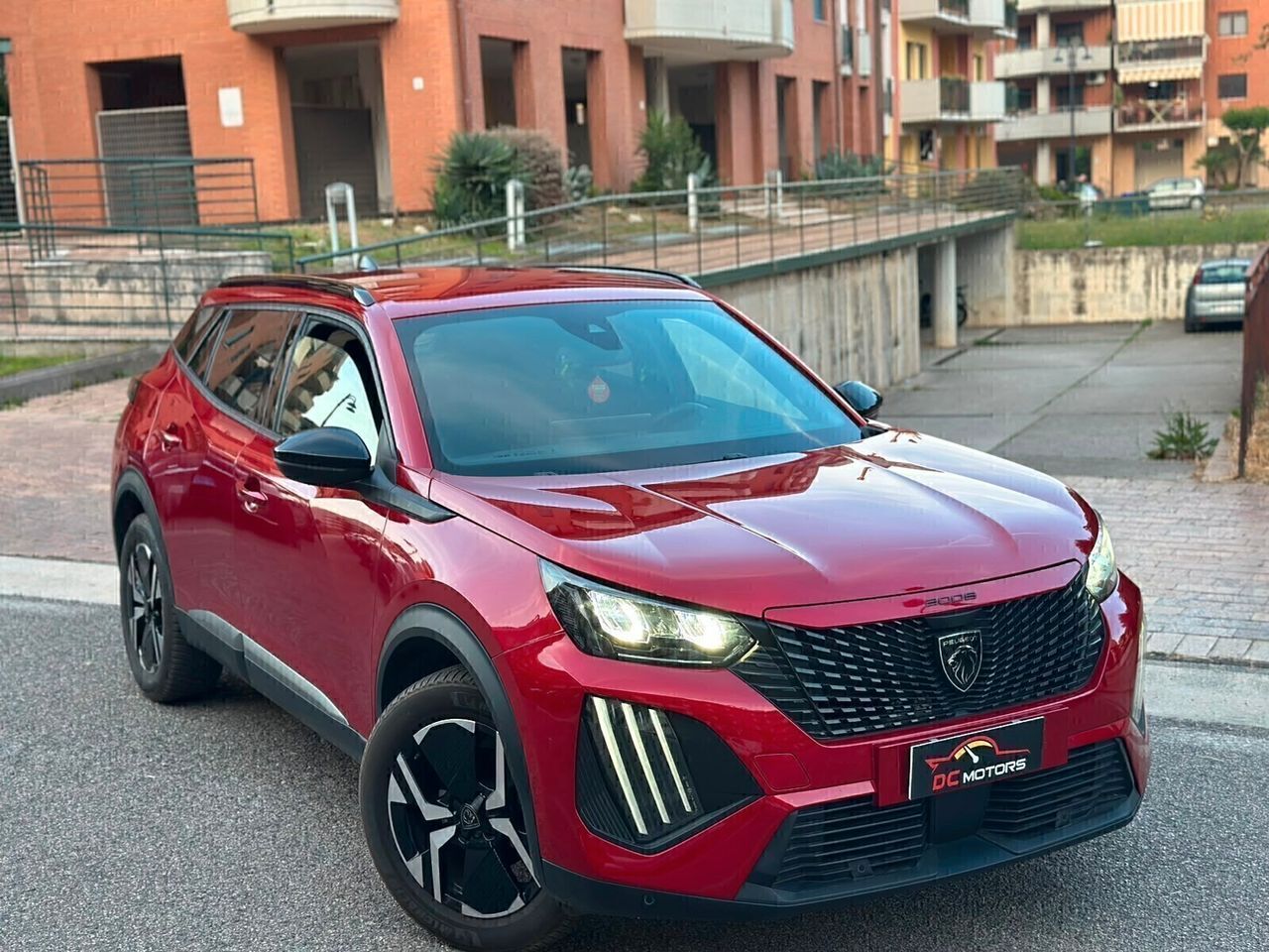 Peugeot 2008 PureTech 100 S&S Allure Pack GARANT