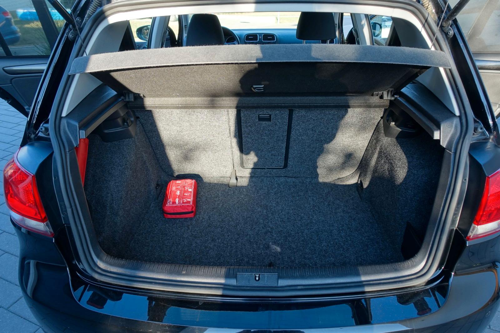 Volkswagen Golf 2009 — photo 12