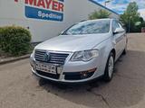 Volkswagen Passat 1.9 TDI Trendline,Navi,SHZ,TÜV 02/26 - Volkswagen Passat mit Diesel-Antrieb: Limousine, 1.9