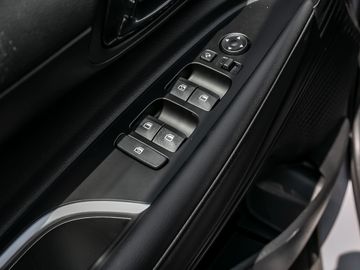 Hyundai Bayon 1.0 Trend 2WD Kamera Navi Spurhalteassi.