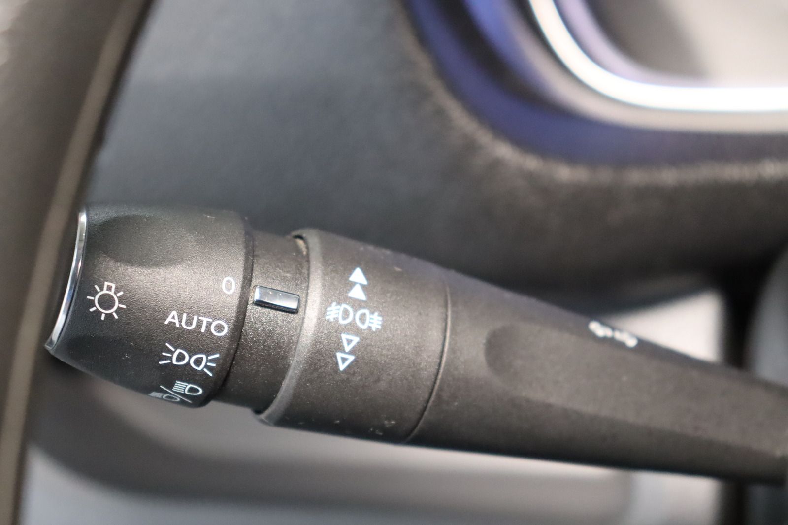 Fahrzeugabbildung Citroën Jumpy Kasten JMY Club L2H1 * el. Schiebetür *