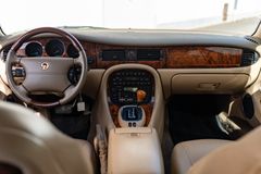 Fahrzeugabbildung Jaguar Daimler 4.0 Super V8 *LWB / Sherwood / MwSt.*