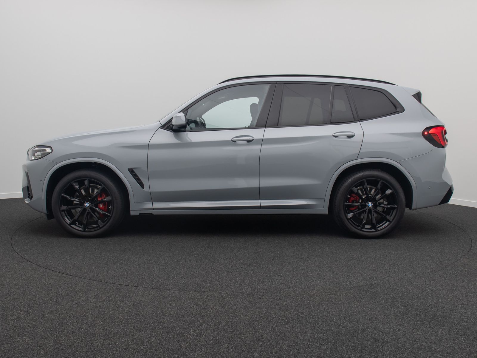 Fahrzeugabbildung BMW X3 xD20d M Sport DAB HiFi AHK Komfort 20Zoll