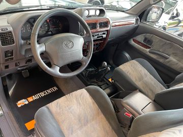 Toyota Land Cruiser 3.0 D *Schalter*AHK*