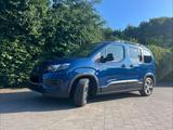 Peugeot e-Rifter 136 GT L1 GT 7 Sitze - Peugeot e-Rifter mit Schiebetür