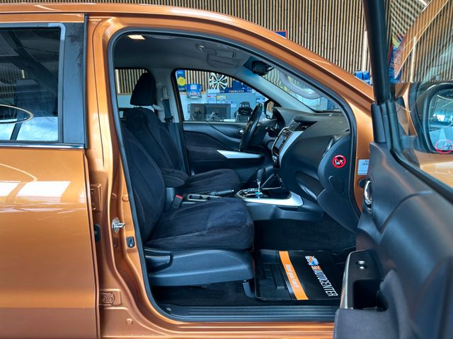 MYAUTOCENTER – Gebraucht- und Jahreswagen mit Werkstattservice in Pfaffenhofen Nissan Navara NP300 *Double Cab*4x4*1.Hand*TÜV*
