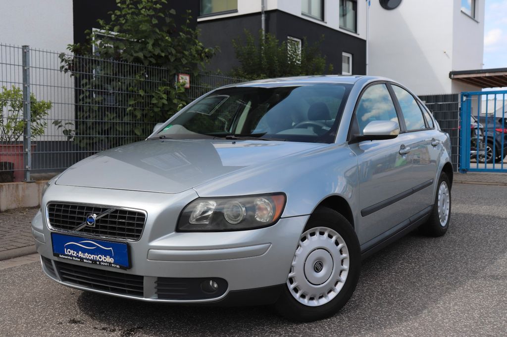 Volvo S40