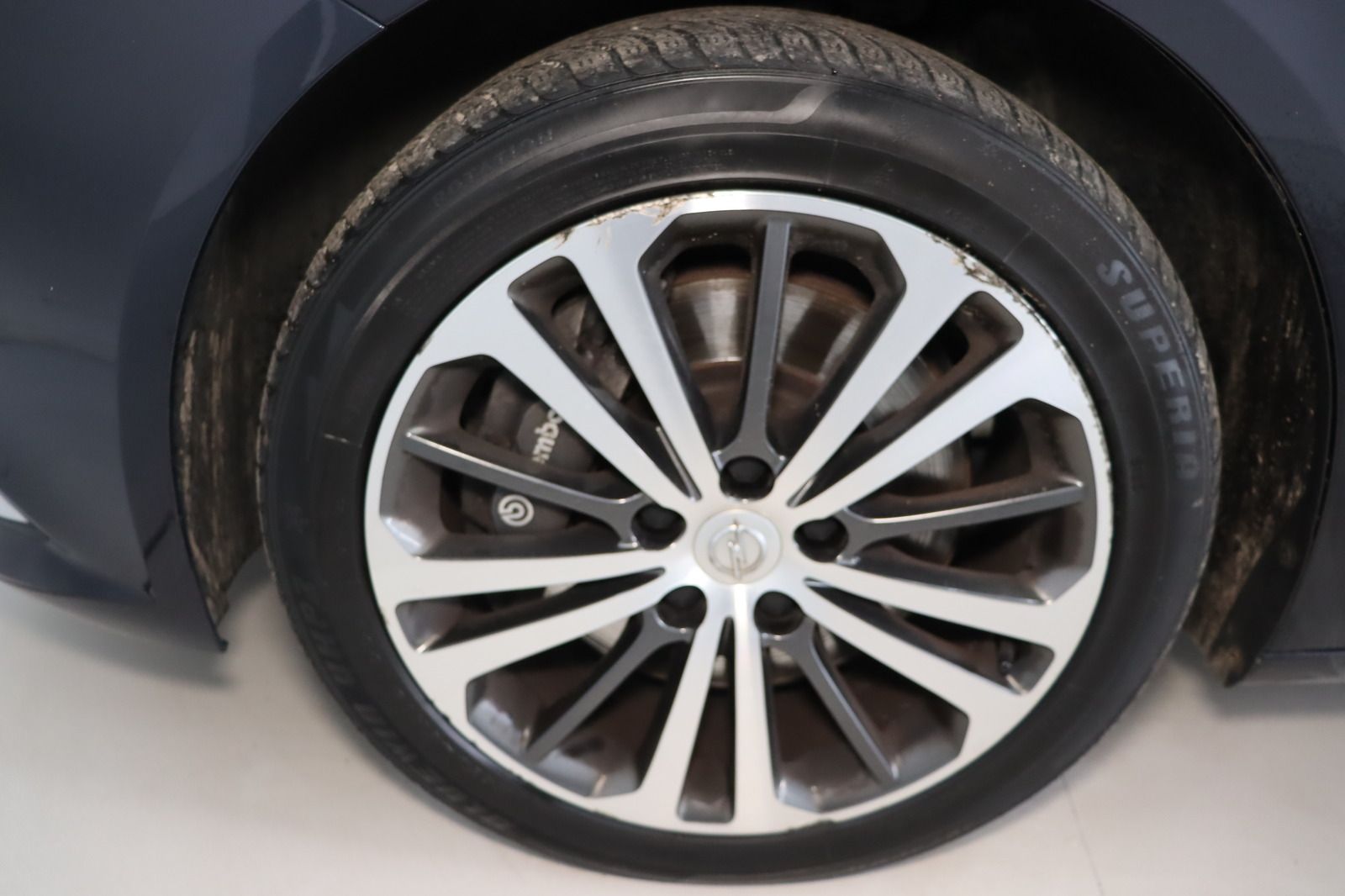 Fahrzeugabbildung Opel Insignia Grand Sport 4x4 * AHK