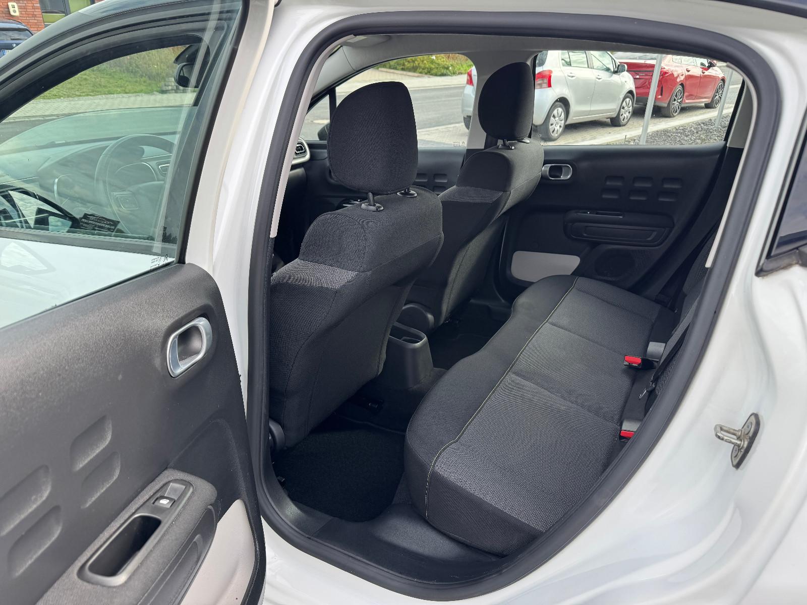 Citroën C3 Shine 1 Hand AC PDC TÜV-Inspektion NEU