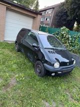 Renault Twingo  TÜV neu bis 05/2027 - Renault Twingo mit Diesel-Antrieb