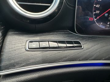 Mercedes E 350 - 12