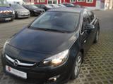 Opel Astra 1,6 Exklusiv SHZ LRHZ  PDC Allwetterreifen - Opel Astra Exklusiv mit Benzin-Antrieb