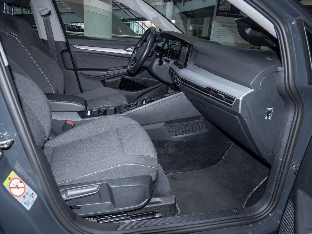 Volkswagen Golf VIII 1.0 eTSI Move LED Keyless APP Sitzhzg., миниатюра 3