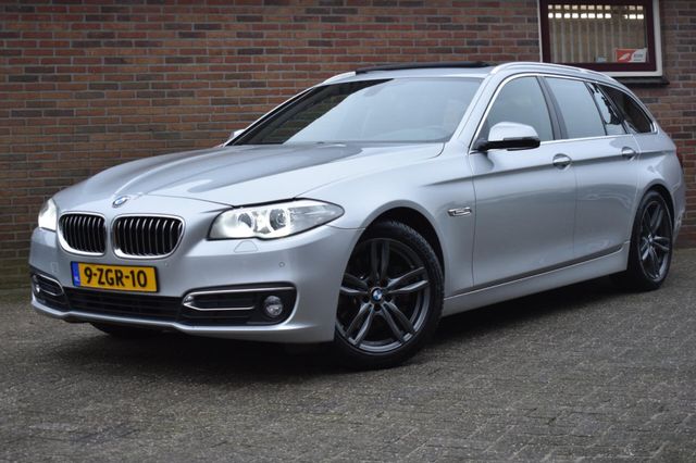 BMW 520 5-serie Touring 520i Luxury Edition '15 xeno