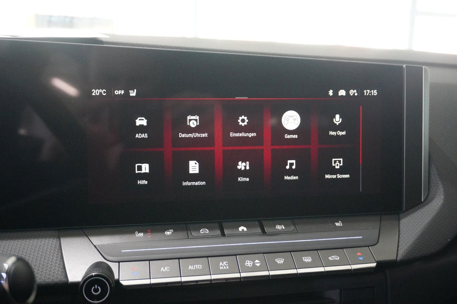 Fahrzeugabbildung Opel Astra L ST 1.2T GS SPORT NAVI/LED/360°/SPORT/DAB