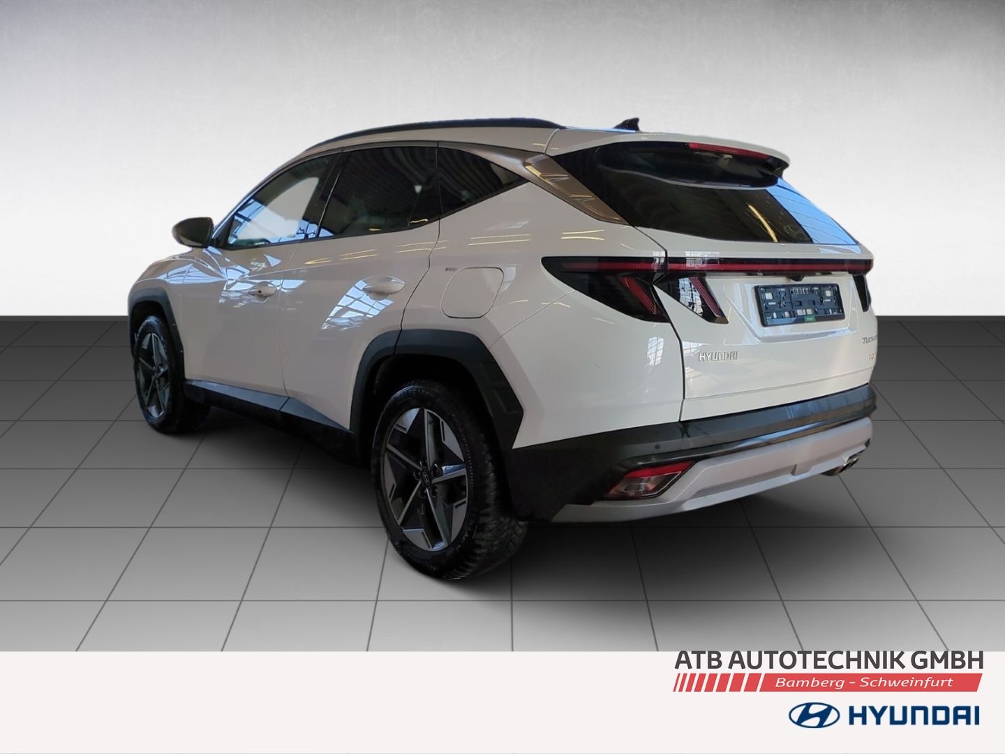 Fahrzeugabbildung Hyundai Tucson Trend 1.6 T-GDi PHEV 6-AT 4WD Navi LED El