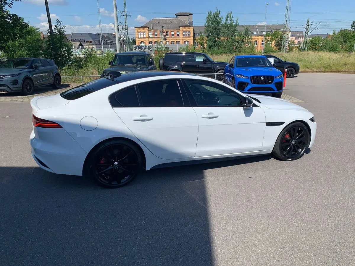 Jaguar Xe P250 R-DYNAMIC SE 19"LMF+ACC+LED+SHZG+DAB+EPH, миниатюра 17