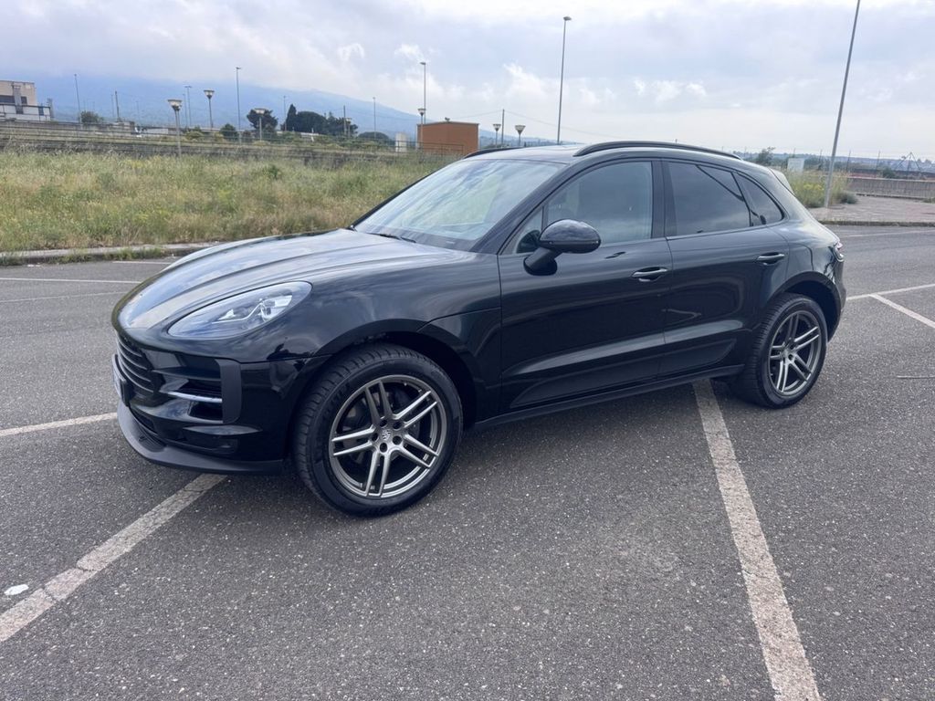 Image of Porsche Macan