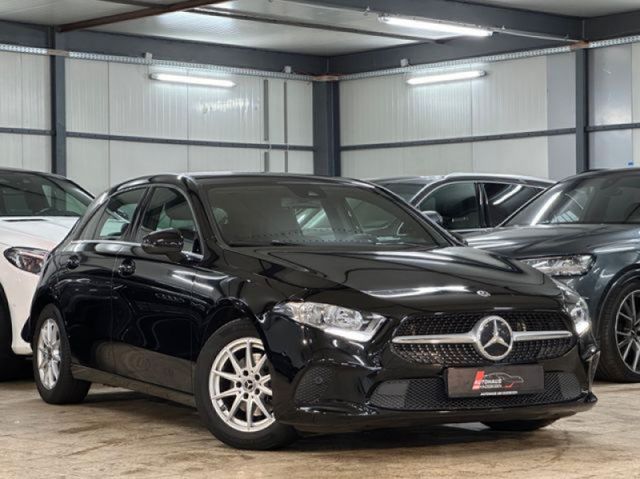 MERCEDES-BENZ A 180 d BUSINESS*MBUX*APPS*TLEDER*LANE*2.HAND