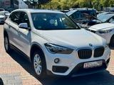 BMW X1 sDrive 18 i - BMW: Taxi