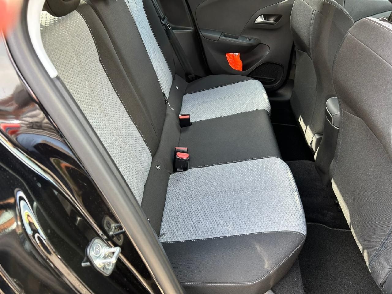Fahrzeugabbildung Opel Corsa F Basis