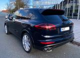 Porsche Cayenne S, deutsch!!Pano, Softclose, Lenkradheiz - Porsche in Nürnberg