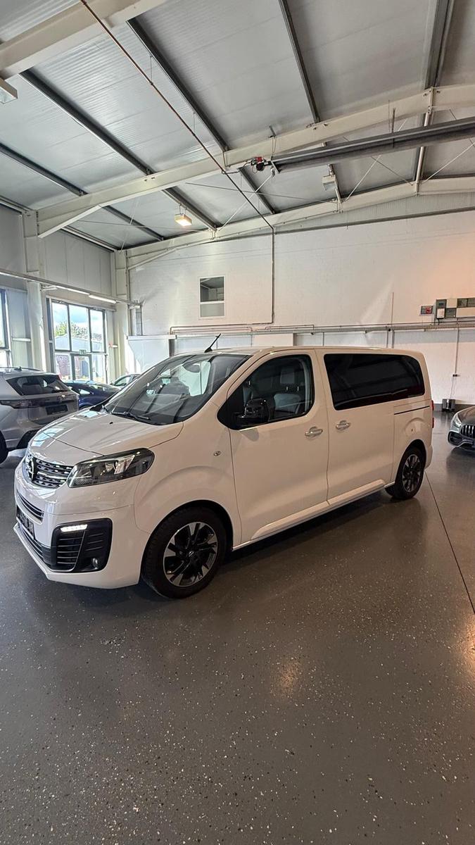 Opel Zafira Life Tourer M Leder  AT  Alu Kupplung <
