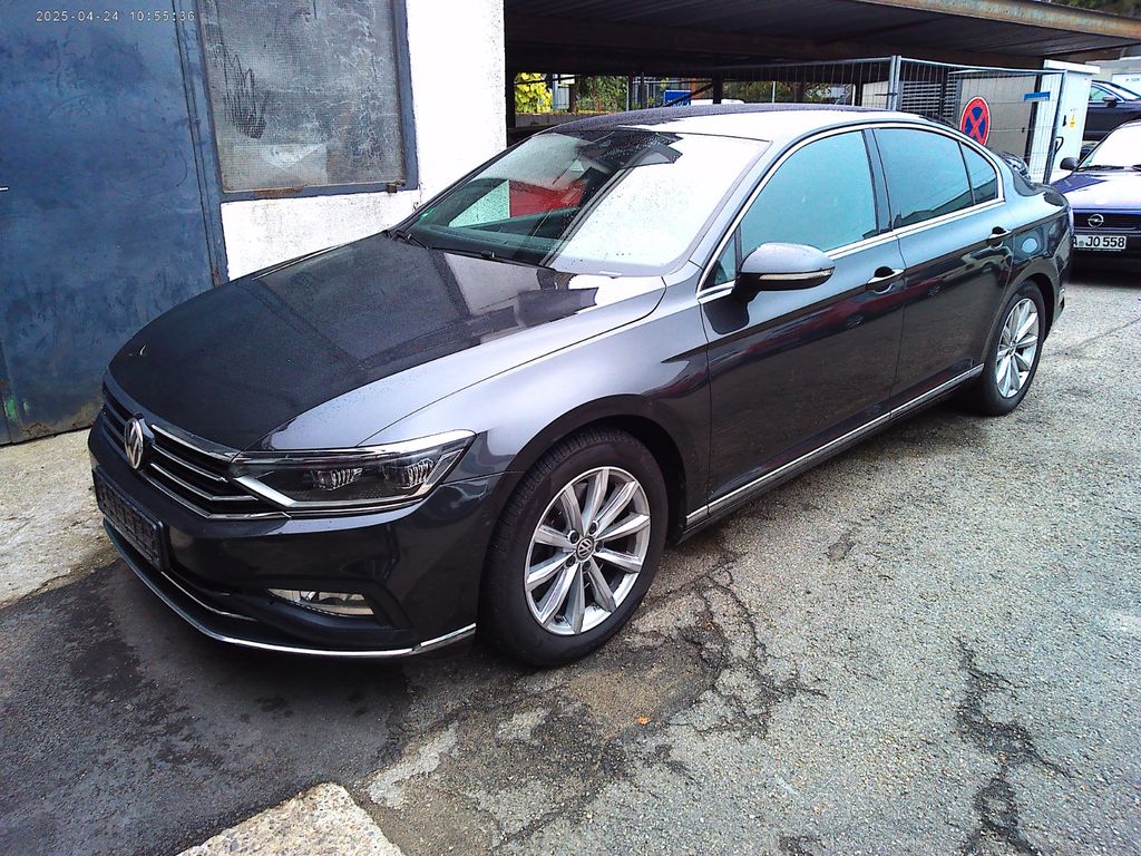 Image of Volkswagen Passat