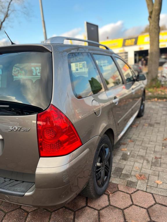 Peugeot 307