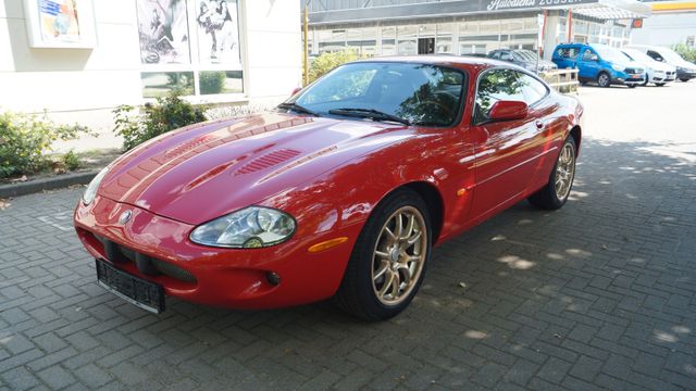 Jaguar XKR Coupe Supercharged / Rossi / deutsches Auto