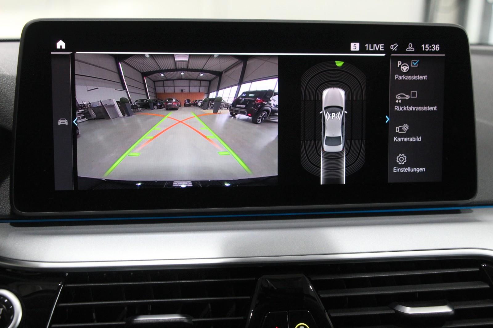 BMW 530 e *HUD*LASER*CAM*TOT*SPUR*VIRTUAL*