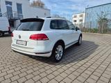 Volkswagen Touareg 3.0 V6 TDI SCR Tiptronic BMT BlueMot... - VW Touareg in Mannheim