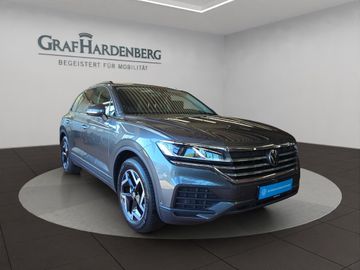 Volkswagen Touareg - 8