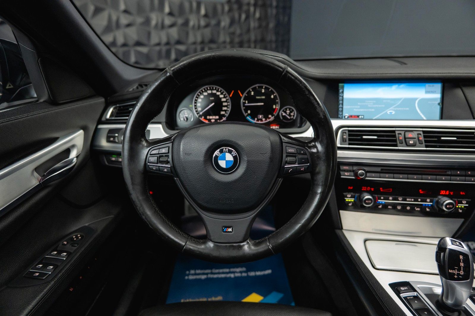 Fahrzeugabbildung BMW 740d M-Sport Black Edition *FULL Options*LESEN!*