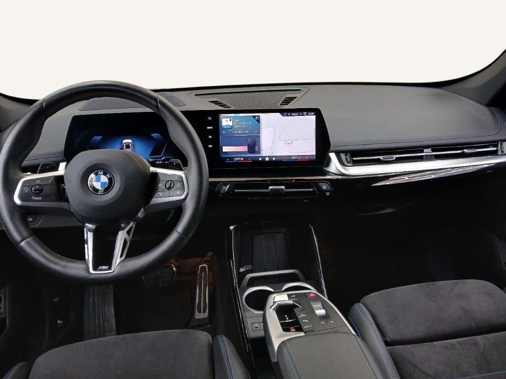 BMW X1 20d xDrive M Sport PRO AHK/HEADUP/PANO/360° foto 7