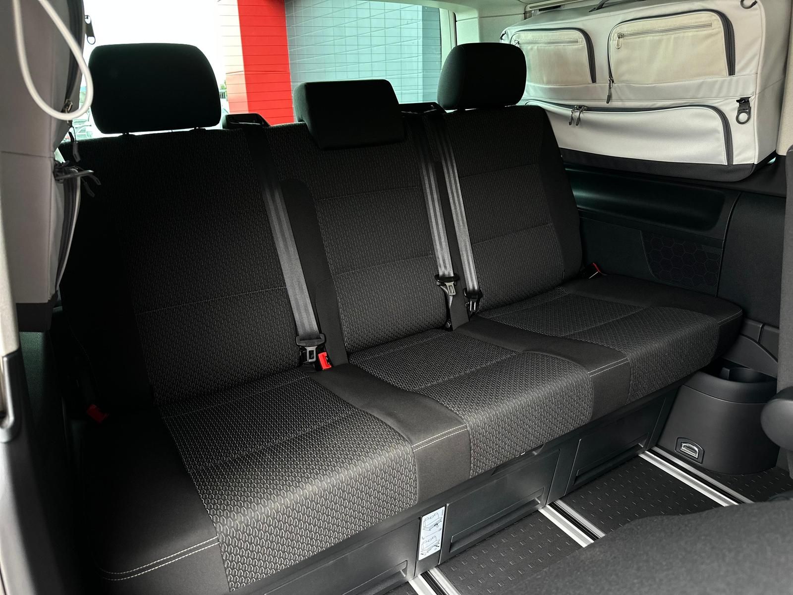 VW T6 California 2.0TDI BEACH OFFROAD LED#AHK#PDC - Image 19