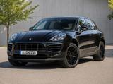 Porsche Macan - - - Porsche Macan in Augsburg