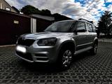 Skoda Yeti / Bj. 2016 mit TÜV 06/2027 /61.... - Skoda Yeti: Von Privat
