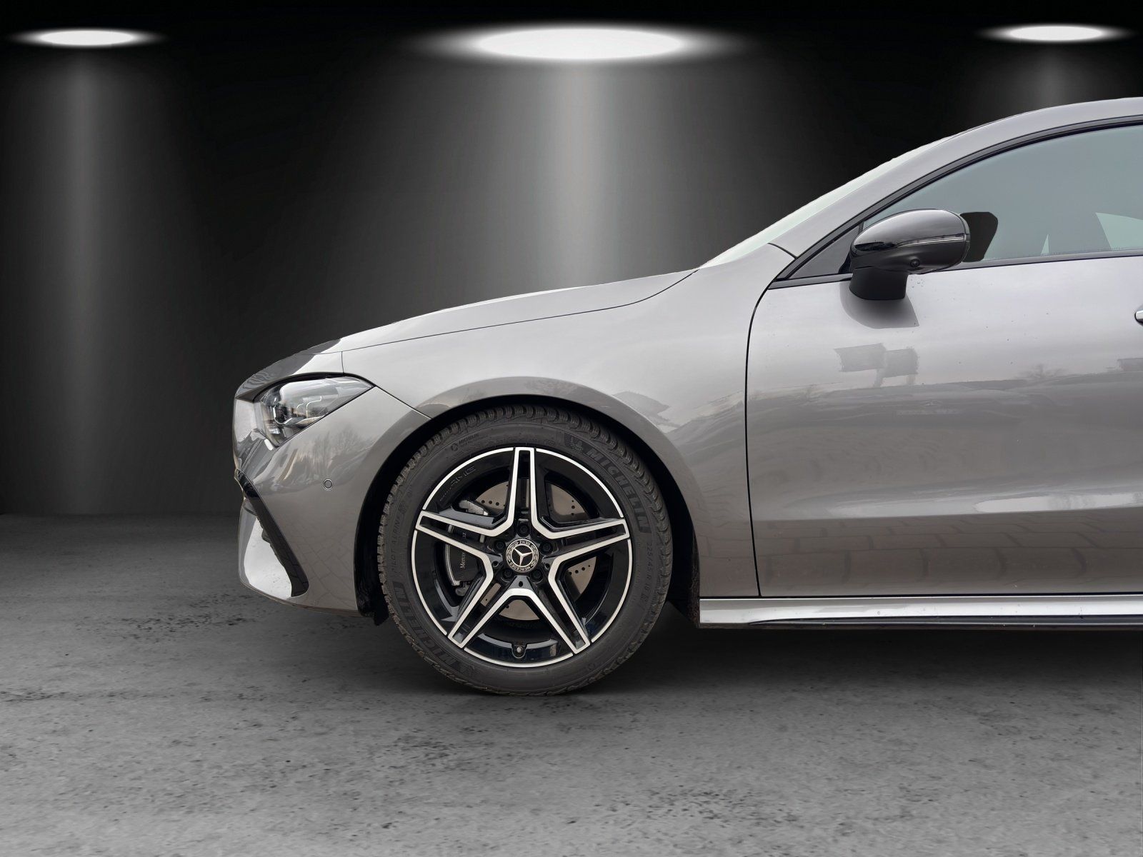 Fahrzeugabbildung Mercedes-Benz CLA 220 d Coupé AMG 360° MULTIBEAM KeylessGo